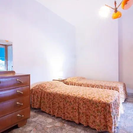 Az Appartement *